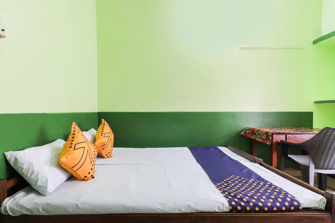 Vaccinated Staff- Spot On 68111 Jeena Motels Kollam Exterior photo